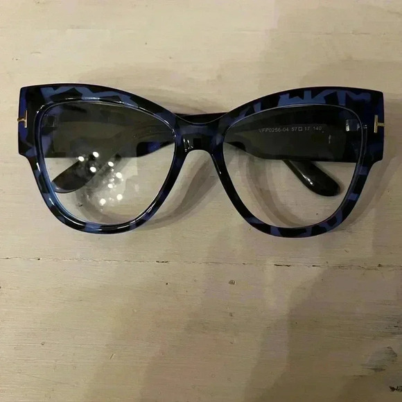 Big Cat eye optical 🤓 glasses - Picture 2 of 7